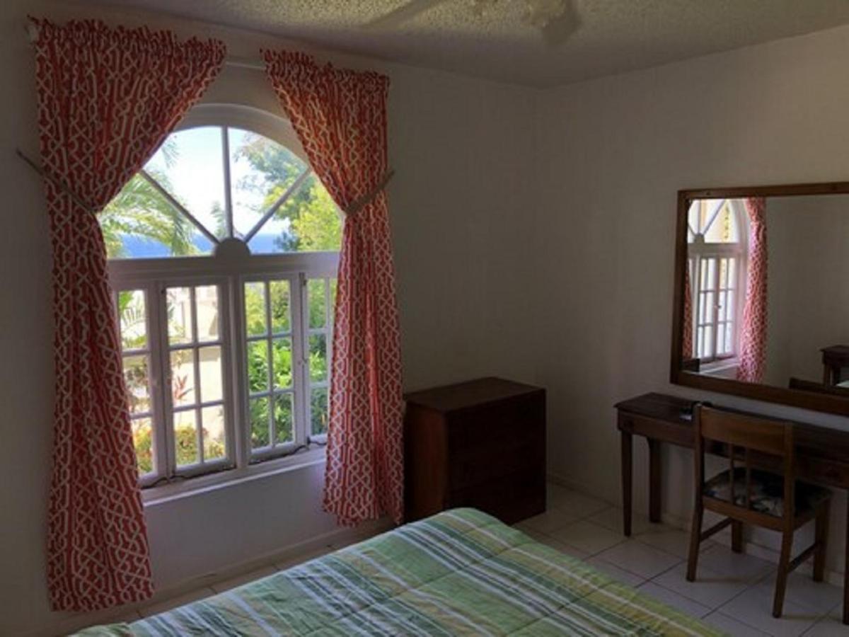 Sky Castles Apartment Ocho Rios Exterior photo