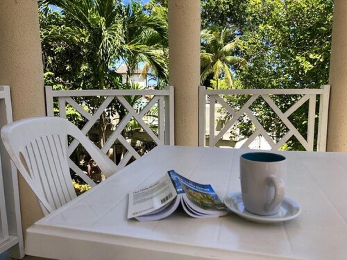 Sky Castles Apartment Ocho Rios Exterior photo